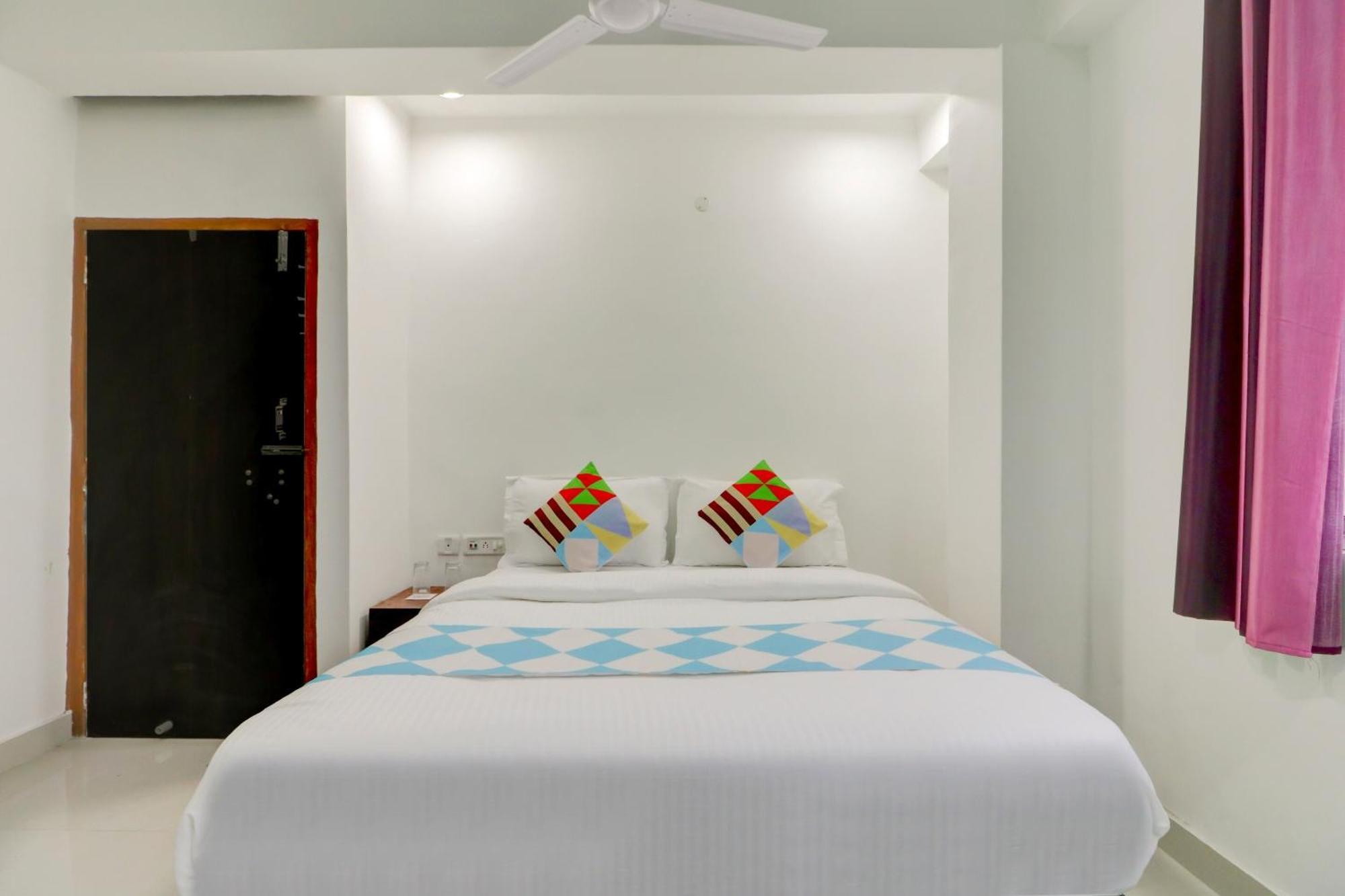 Panchanna Kolkata Exterior photo